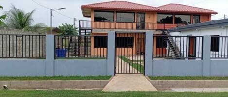 Façade de lâhĂ©bergement