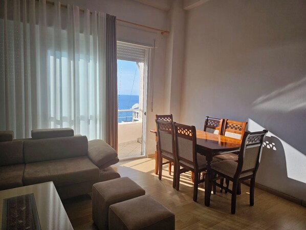 Dining - Albania Dream Saranda Apartments (Saranda)