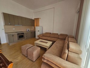 TV - Albania Dream Saranda Apartments (Saranda)