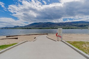 House | 3 bedrooms - Sandpiper Beach House (Osoyoos)