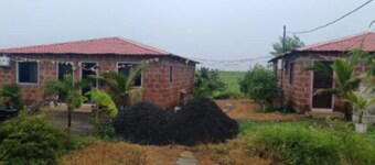 Swami Om Bhakt Nivas