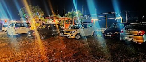 Parcheggio non assistito gratuito