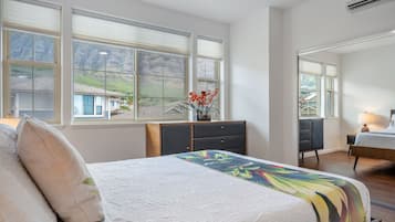 4 bedrooms, desk, iron/ironing board, free WiFi