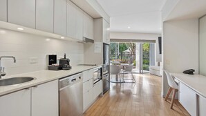 Coffee/tea maker, fridge, microwave, oven - The Sand Resort Kingscliff - 1BR Plunge Pool - 7020 (Tweed)