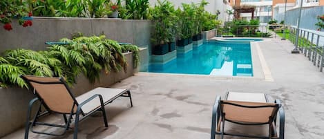 Udendørs pool