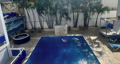 Room-condo With Pool View in the Center