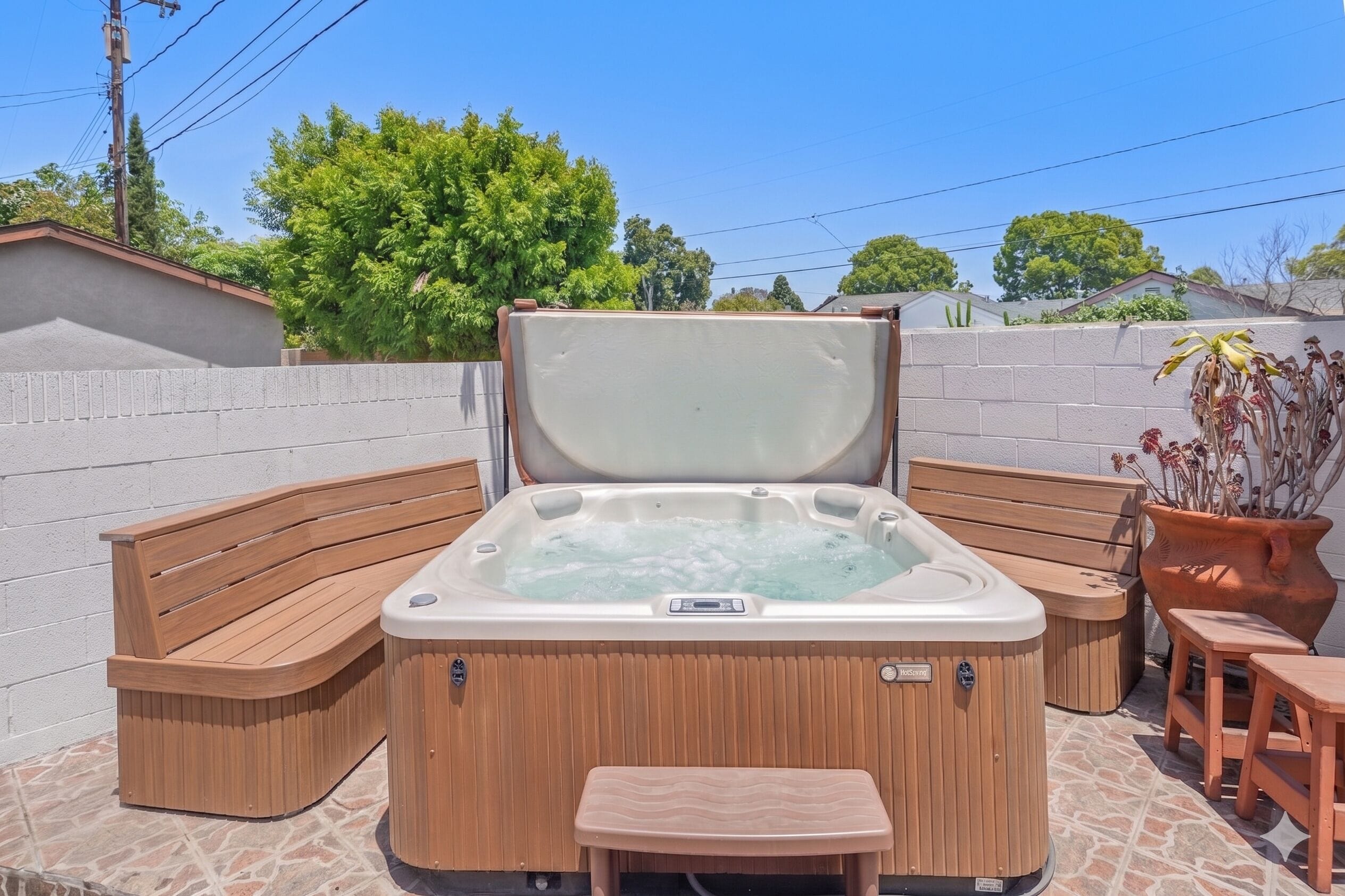 Outdoor spa tub