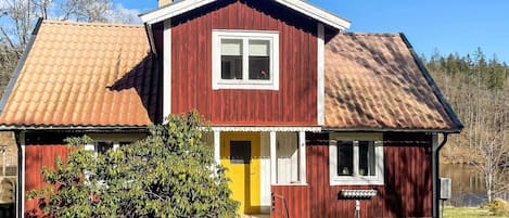 House | Exterior