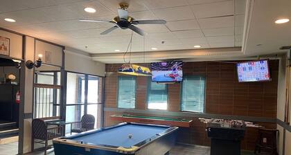 Fully Furnished Renovated rooms