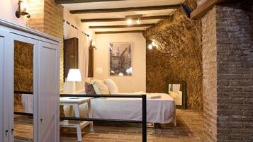 House | 1 bedroom, iron/ironing board