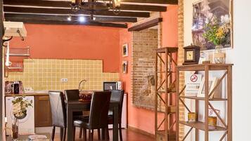 Rumah | Tempat makan