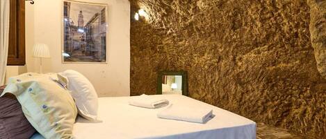 Hus | 1 sovrum och strykjärn/strykbräda