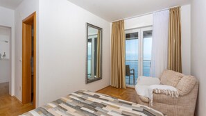 1 bedroom, free WiFi, bed sheets