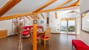 Dining - Apartman Lori - Opatija by Villas Guide (Icici)