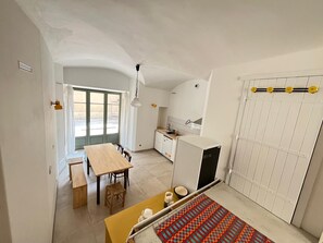 Dining - Charming village house in the heart of saillans. Ideal for families (Saillans)