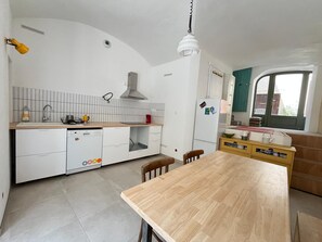 Private kitchen - Charming village house in the heart of saillans. Ideal for families (Saillans)