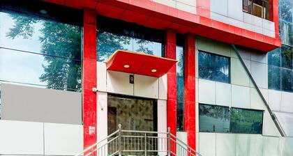 Super Collection O Lake Palace Road