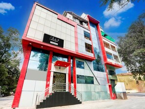 House | Exterior - Super Collection O Lake Palace Road (Udaipur)