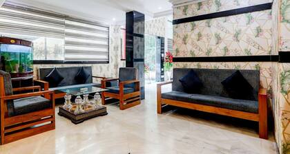 Super Collection O Lake Palace Road