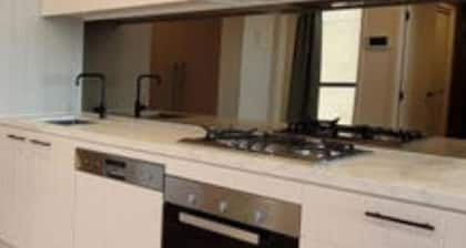 1 master bedroom for 3 weeks rent (1-22 July)