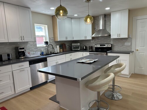 Charming 2-bedroom house Sleep 6 with WiFi in Ely