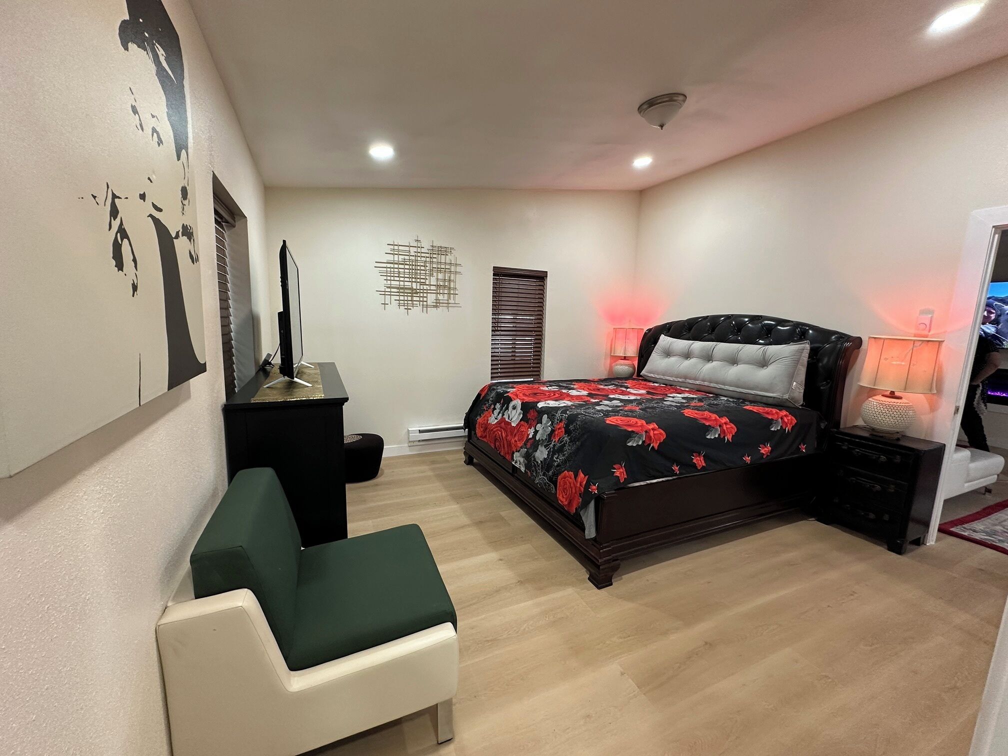 2 soverom, strykejern/-brett, wi-fi og sengetøy