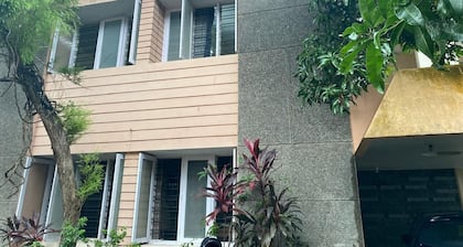 Bright and Breezy 2 Bedroom First Floor Home