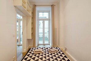 2 chambres, bureau, fer et planche à repasser, Wi-Fi gratuit