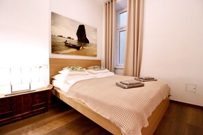 1 bedroom, desk, iron/ironing board, free WiFi