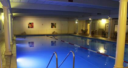 Tranquil Forest Hotel Room with Quick Access to Arnhem & Hiking Paths - 3 Units