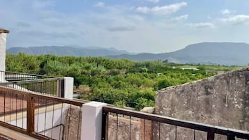 標準雙人房, 非吸煙房, 山景 | 露台/庭院