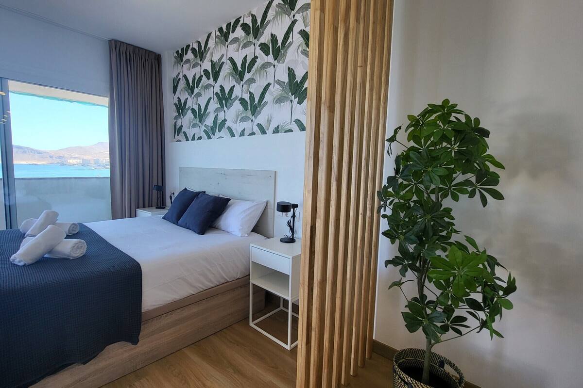 Apartment | 1 bedroom, laptop workspace, iron/ironing board