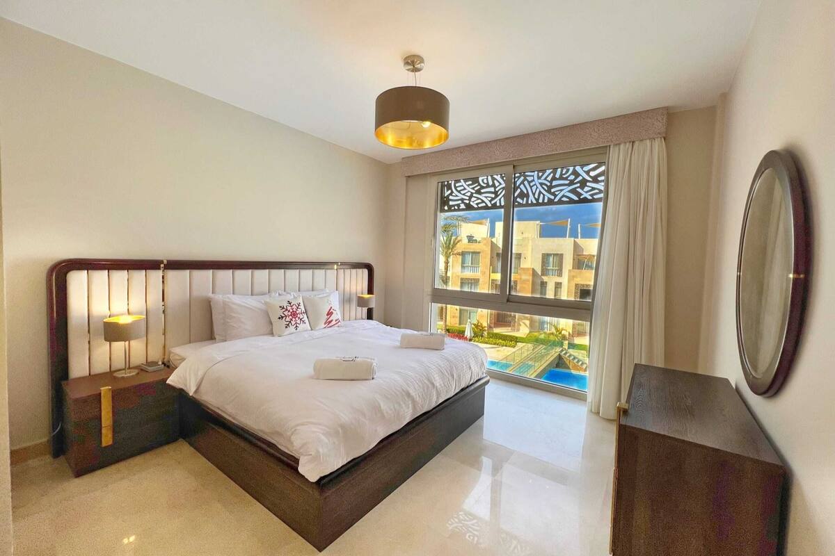 Homestyle 3BR Penthouse | Pool & Beach View (M7-2A-21) | 10 개의 침실, 노트북 작업 공간, 다리미/다리미판, 침대 시트