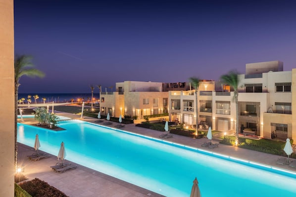 Balanced & Bright 2 BDR @ Mangroovy | Free Pool & Beach Access (M7-6B-14) | Pool