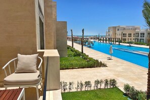 Apartment | Terrace/patio - Xuru Stays I Homestyle & Summery 1bdr@ Mangroovy Free Beach Pool (El Gouna)