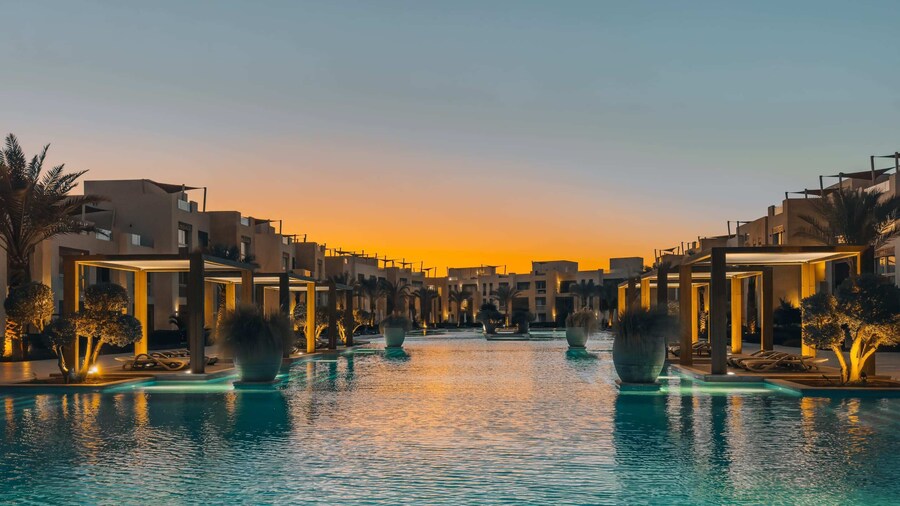 Xuru Stays I Homestyle & Summery 1bdr@ Mangroovy Free Beach Pool