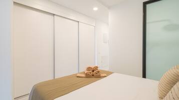 House | 1 bedroom, iron/ironing board
