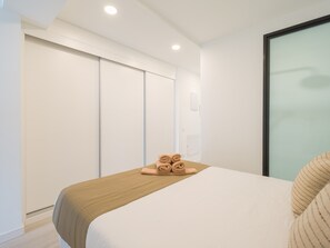 1 bedroom, iron/ironing board - Castle Mirador By Canariasgetaway (Las Palmas de Gran Canaria)