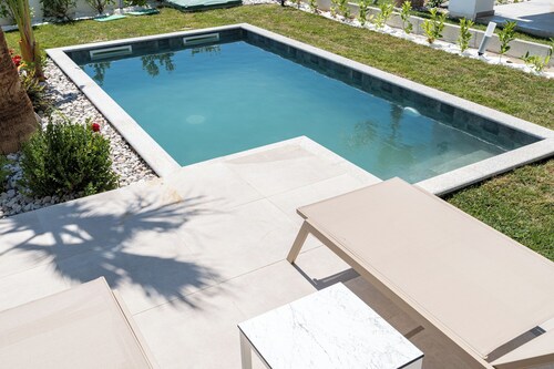 Olympiada -Three Bedroom Villa with Private Pool and Rooftop