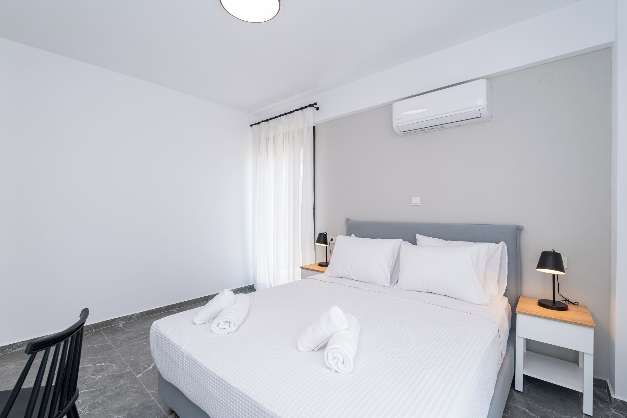 Bügeleisen/Bügelbrett, kostenloses WLAN, Bettwäsche