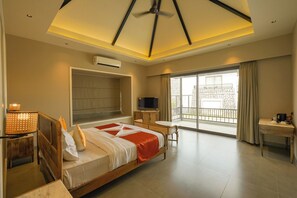 Deluxe Double Room, Balcony