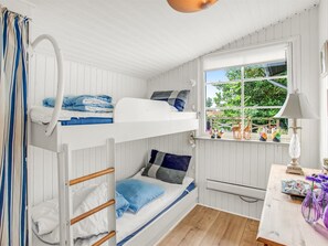 2 bedrooms, Internet