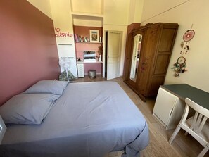 6 bedrooms, desk, iron/ironing board, free WiFi - Villa 220m2 pool 5 min from the sea. 10 people, ideal family (Pérols)