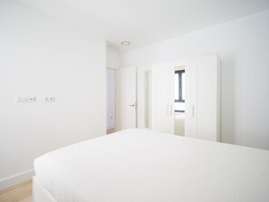 1 bedroom, iron/ironing board - Deluxe Canteras 3C By Canariasgetaway (Las Palmas de Gran Canaria)
