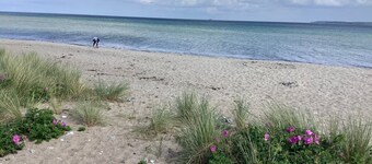 Cozy vacation apartment on the Baltic Sea with beach chair