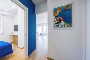 1 slaapkamer, een strijkplank/strijkijzer, wifi, beddengoed