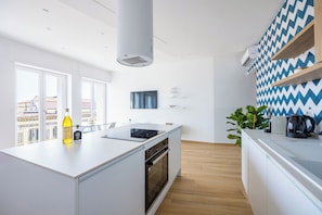 Four, plaque de cuisson, lave-vaisselle