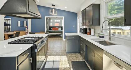 Campus To Dunes Escape | 2 King Beds | Game Area + Fire Pit + Deck Lounge