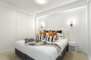 1 chambre, bureau, fer et planche à repasser, Wi-Fi gratuit