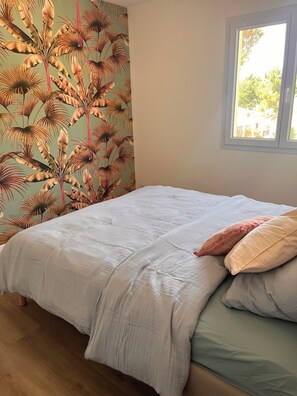 6 chambres, Wi-Fi gratuit, draps fournis